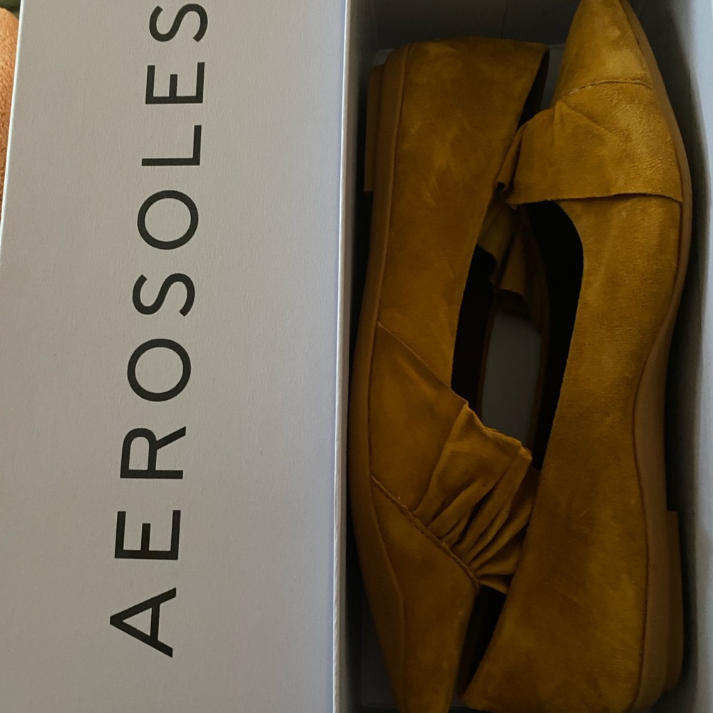 Aerosoles Women's Suede Flats